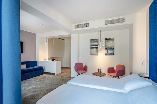 Garden Sea - Wohnbeispiel Juniorsuite Orchidea (Zimmercodierung JB1)