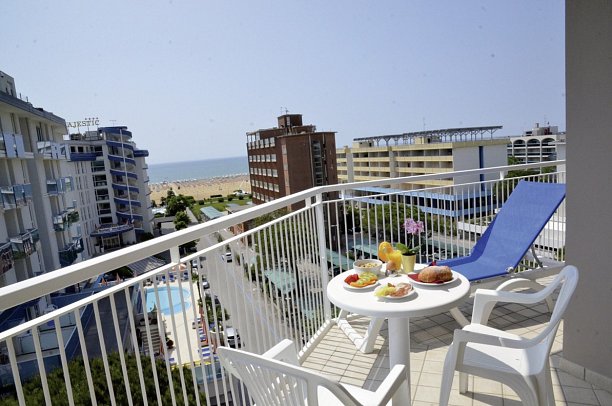 Luna - Beispiel Balkon (Zimmercodierung DB1)