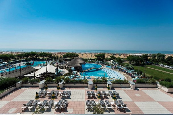 Savoy Beach Hotel & Thermal SPA