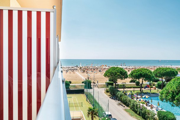 Excelsior - Beispiel Balkon Doppelzimmer Superior (Zimmercodierung DSN)