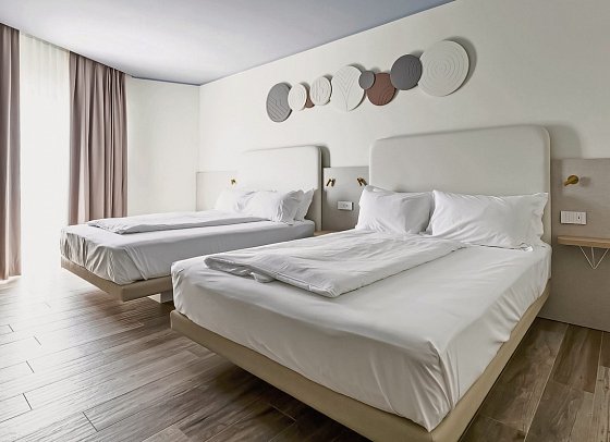 Mediterranee Family & Spa Hotel - Wohnbeispiel Juniorsuite (Zimmercodierung JD1)