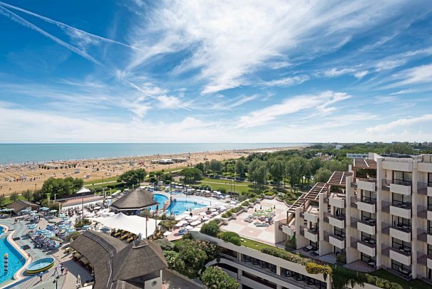 Aparthotel Holiday