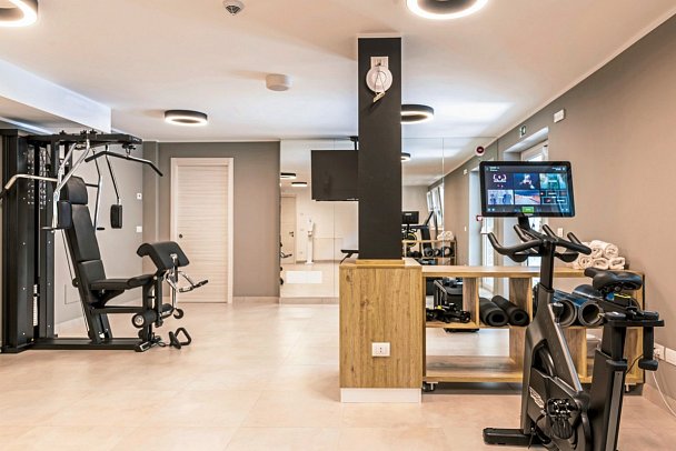 Life Hotel
