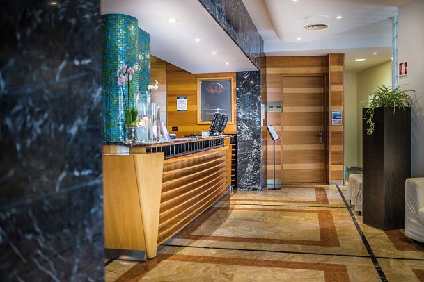 Park Hotel