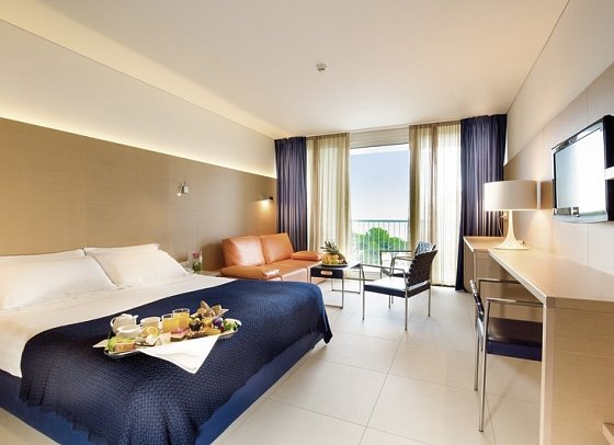 Florida - Wohnbeispiel Juniorsuite Deluxe Meerblick (Zimmercodierung JDM)