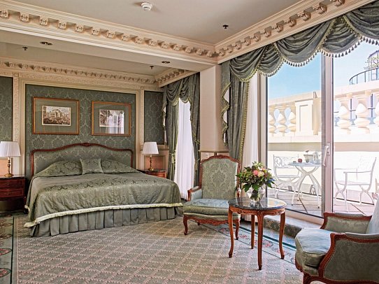 Grand Hotel Wien - King Bedroom Suite