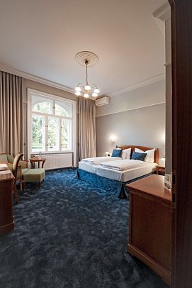 hideauts hotels Villa R - Wohnbeispiel Doppelzimmer Chic Gartenblick (Zimmercodierung DB2)