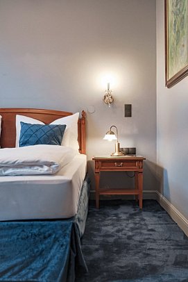 hideauts hotels Villa R - Wohnbeispiel Doppelzimmer Chic Gartenblick (Zimmercodierung DB2)