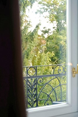 hideauts hotels Villa R - Wohnbeispiel Doppelzimmer Chic Gartenblick (Zimmercodierung DB2)