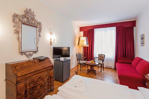 Hotel Royal - Wohnbneispiel Doppelzimmer Standard (Zimmercodierung DG1)