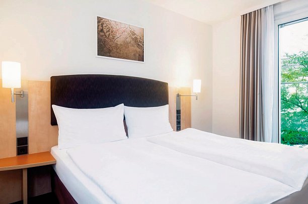 IntercityHotel Wien - Wohnbeispiel Doppelzimmer Standard (Zimmercodierungen DG1 & DC1)