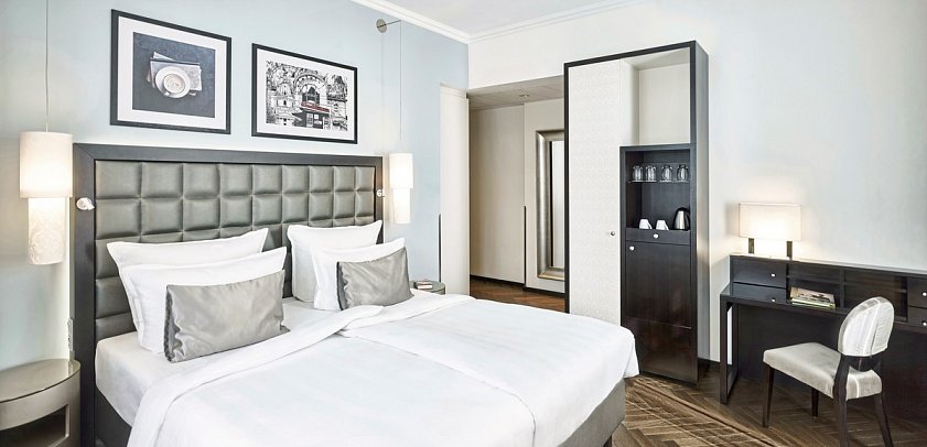 Steigenberger Hotel Herrenhof Wien - Wohnbeispiel Doppelzimmer Superior (Zimmercodierungen DS1 & DC1)