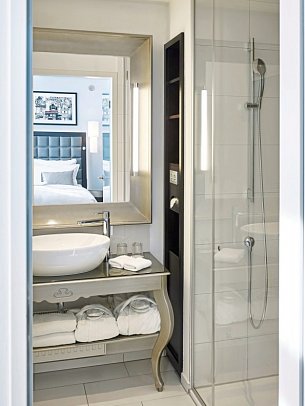 Steigenberger Hotel Herrenhof Wien - Wohnbeispiel Doppelzimmer Deluxe (Zimmercodierung DD1)