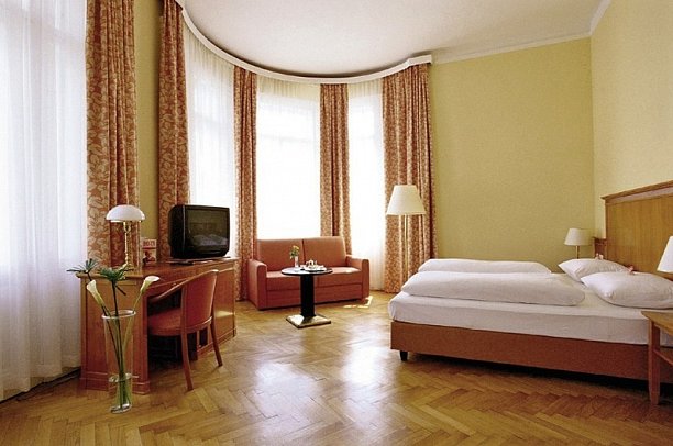 Hotel Johann Strauss - Wohnbeispiel Doppelzimmer (Zimmercodierung DB1)
