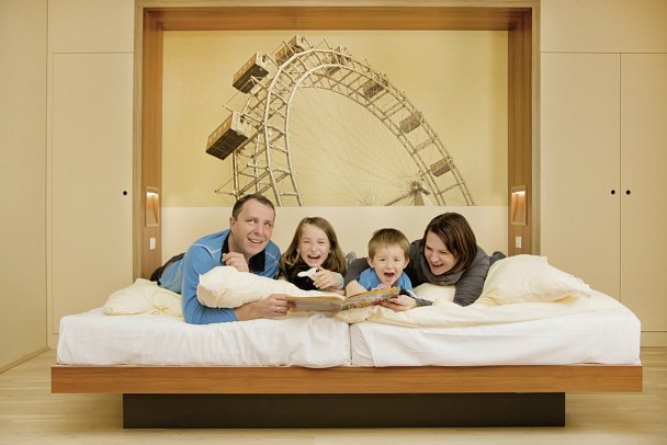 JUFA Hotel Wien City - Wohnbeispiel Familienzimmer (Zimmercodierung FB1)