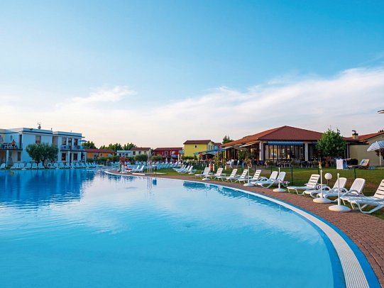 Gasparina Village