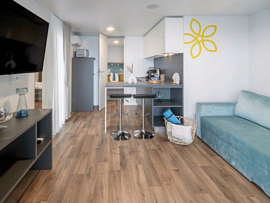 Sentido Lago di Garda Premium Village - Wohnbeispiel Suite Aqua Adults Only (Zimmercodierung WB2)