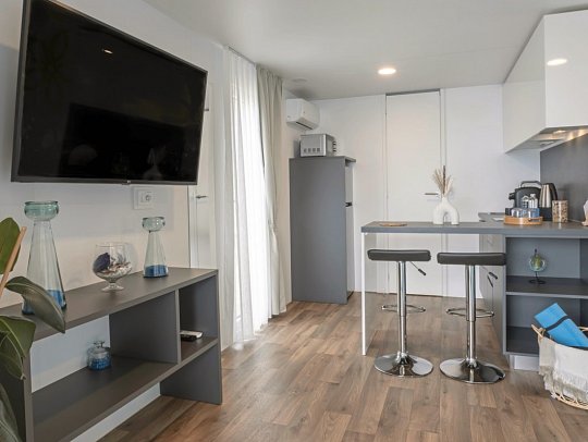 Sentido Lago di Garda Premium Village - Wohnbeispiel Suite Aqua Adults Only (Zimmercodierung WB2)