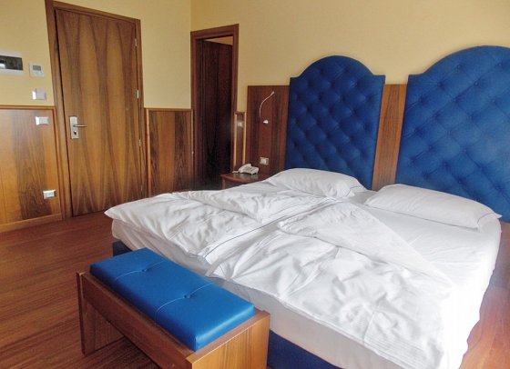 Internazionale - Wohnbeispiel Doppelzimmer Deluxe Bergblick (Zimmercodierung DDB)