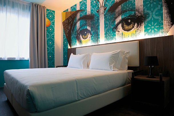 Muraless Art Hotel - Wohnbeispiel Doppelzimmer (Zimmercodierung DB1)