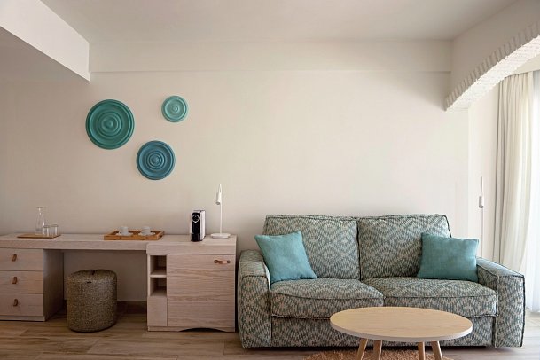 Iberostar Waves Royal Andalus - Wohnbeispiel Suite seitl. Meerblick (Zimmercodierungen WB1 & W2M)