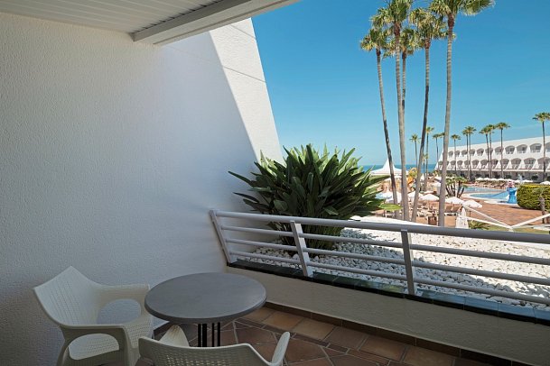 Iberostar Waves Royal Andalus - Balkonbsp. Doppelzimmer seitl. Meerblick (Zimmercodierungen D1N & D2N)