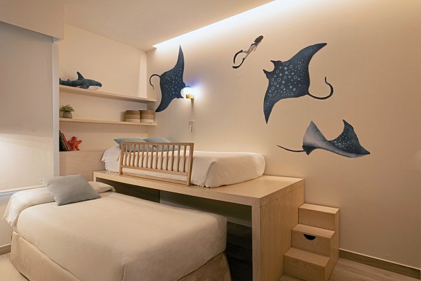 Iberostar Waves Royal Andalus - Wohnbeispiel Familienzimmer Meerblick (Zimmercodierungen F1M & F2M)