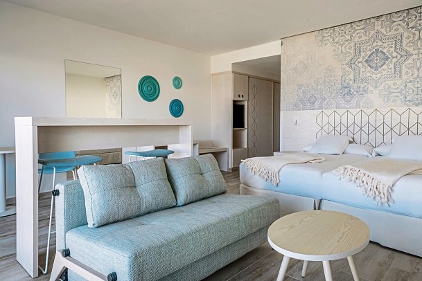 Iberostar Waves Royal Andalus - Wohnbeispiel Juniorsuite Meerblick (Zimmercodierungen J1M & J2M)