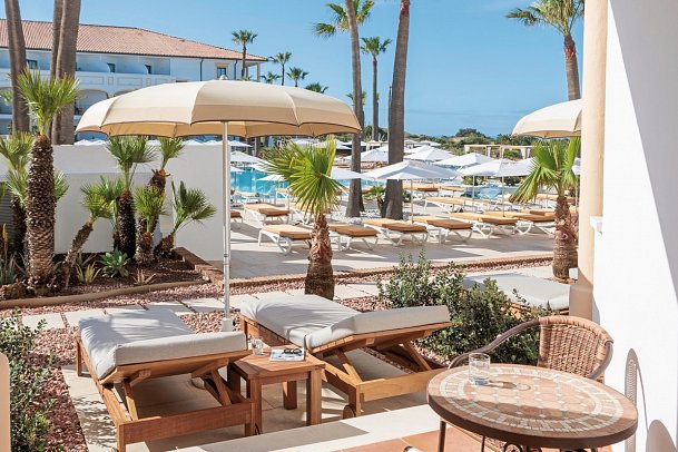 Iberostar Selection Andalucía Playa - Terrassenbsp. Doppelzimmer seitl. Meerblick privater Garten (Zimmercodierungen DBQ & DXQ)