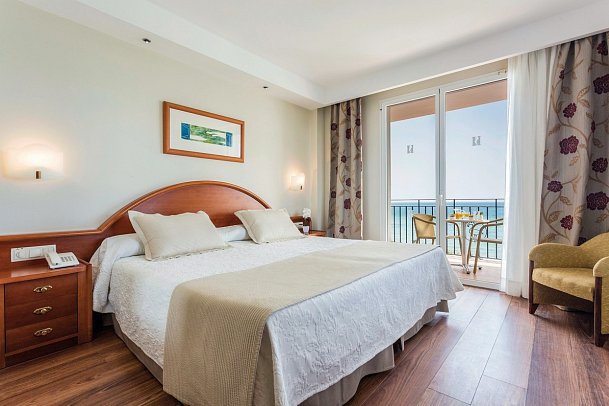 Hipotels Flamenco Conil - Wohnbeispiel Doppelzimmer Meerblick Typ Las Tres Piedras (Zimmercodierung D1M)