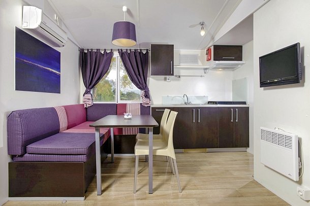 Amadria Park Mobile Homes Sibenik - Wohnbeispiel Mobilheim 4-6 Pers. (Zimmercodierung CB1)