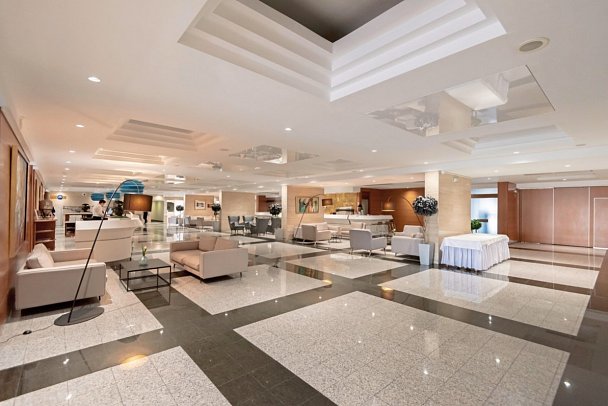 Hotel Kolovare
