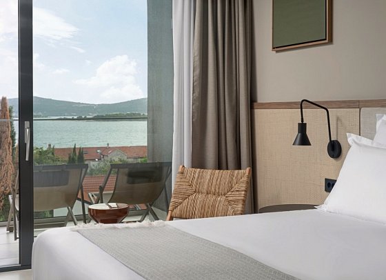 Molum Hotel & Residences - Wohnbeispiel Familiensuite Superior Meerblick (Zimmercodierung WIM)