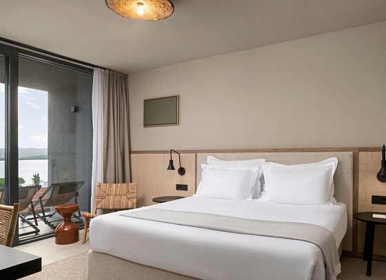 Molum Hotel & Residences - Wohnbeispiel Familiensuite Superior Meerblick (Zimmercodierung WIM)