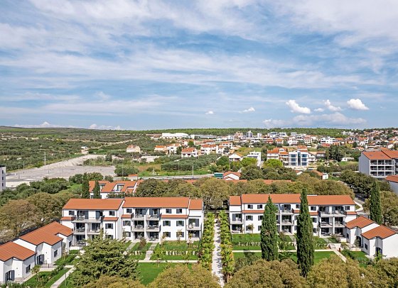 Molum Hotel & Residences