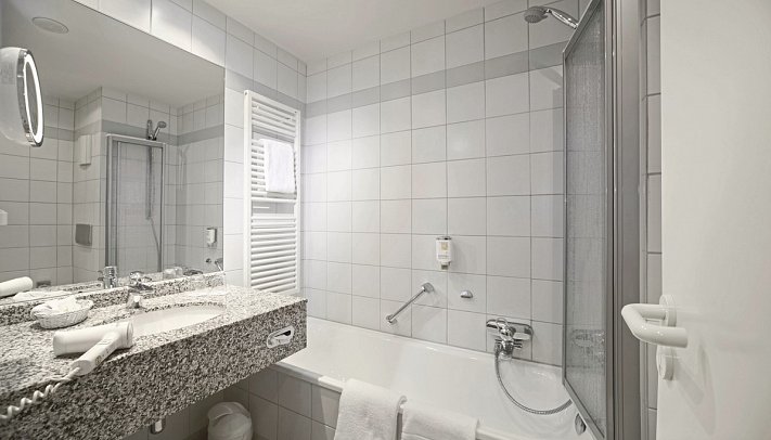 HKK Hotel Wernigerode - Wohnbeispiel Doppelzimmer Standard (Zimmercodierungen DG1 & FB2)