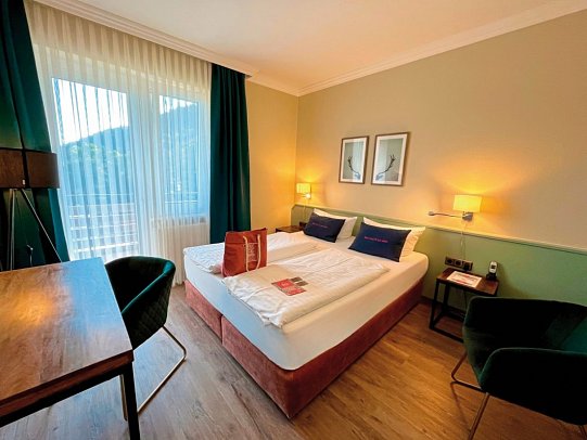 harz hotel & spa seela. - Wohnbeispiel Doppelzimmer Straßenseite (Zimmercodierung DB2)