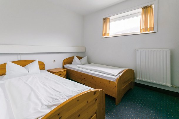 Panoramic Hotel - Ihr Apartmenthotel - Wohnbeispiel Economy Twin Appartement (Zimmercodierungen AB1, AB2, AB3, UC1 & UC2)