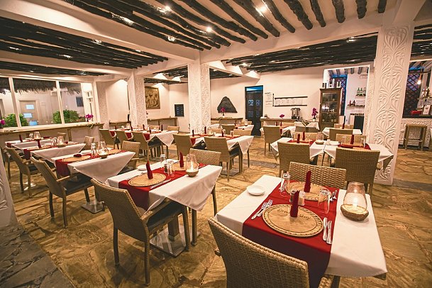 AHG Dream's Bay Beach Hotel