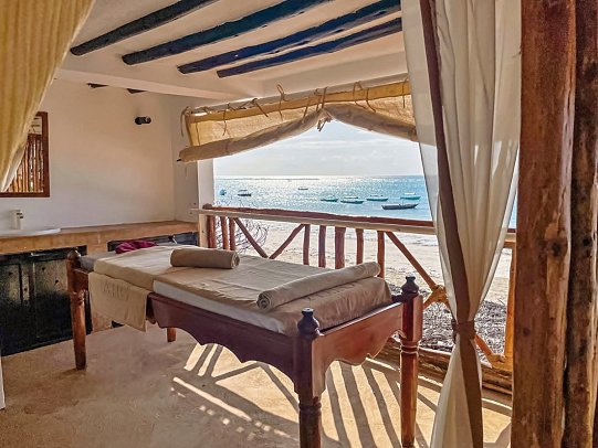 AHG Dream's Bay Beach Hotel