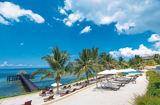 Sea Cliff Resort & Spa