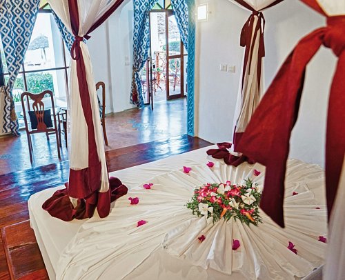 AHG Waridi Beach Resort & Spa - Wohnbeispiel Sultan Suite Sea View (Zimmercodierung WB1)