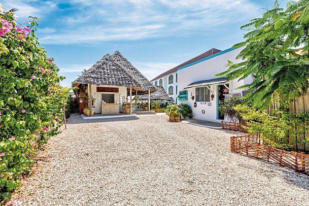 AHG Sun Bay Mlilile Beach