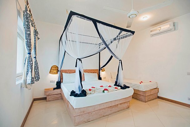 AHG Sun Bay Mlilile Beach