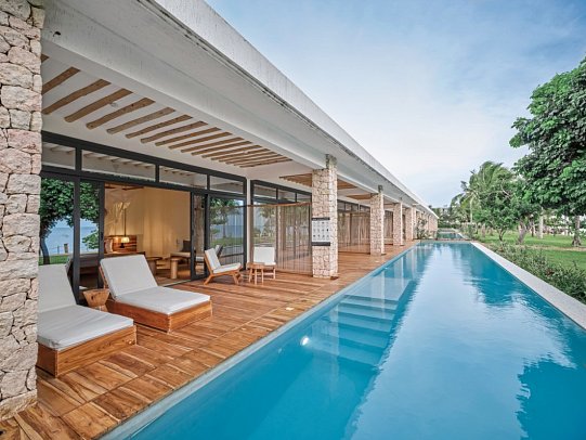 Aldiana Club Zanzibar - Beispiel Swim-Up Juniorsuite Meerblick (Zimmercodierung JBQ)