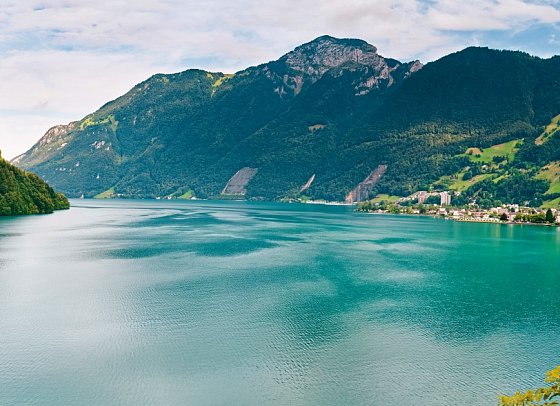 Große Bahnrundreise zwischen Alpen und Dolce Vita