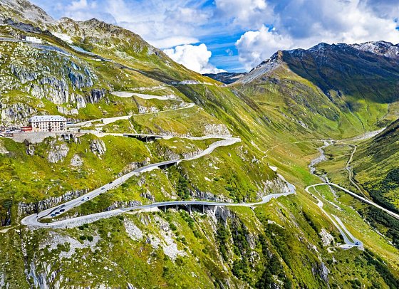 Filmreise Schweiz - Drehorte hautnah erleben - Furkapass