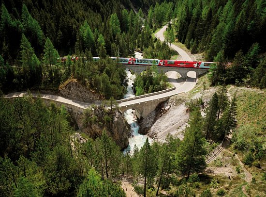 Bahnerlebnis Schweiz pur - Glacier Express