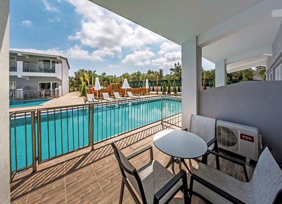 Caretta Paradise - Beispiel Balkon (Zimmercodierung ABQ)