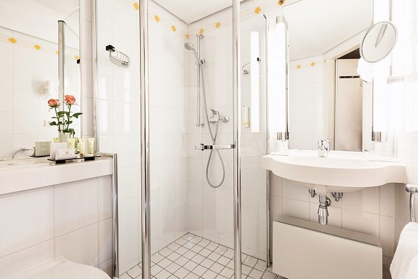 Best Western Premier Grand Hotel Russischer Hof - Wohnbeispiel (Zimmercodierungen DF1 & WB1)